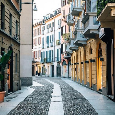 Appartamento Zona Navigli - Smart House Con Tv 50 E Fast Wifi Milano Esterno foto