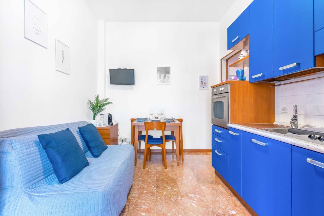 Appartamento Zona Navigli - Smart House Con Tv 50 E Fast Wifi Milano Esterno foto